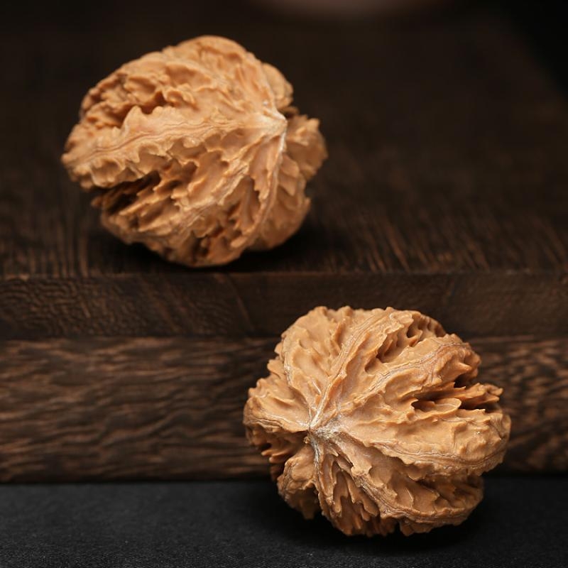 圆球形菊花特大灯笼麻核桃型正配对好陕西八棱文玩粗筋矮桩手把件