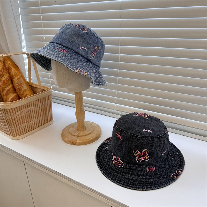 日系爱心牛仔渔夫帽女夏季韩版时尚显脸小遮阳百搭盆店铺装饰逼真