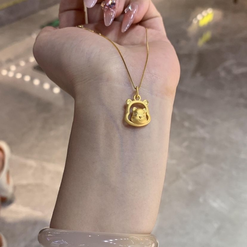 黄金色新款维尼熊项链女七夕情人节礼物可爱少女项链气质