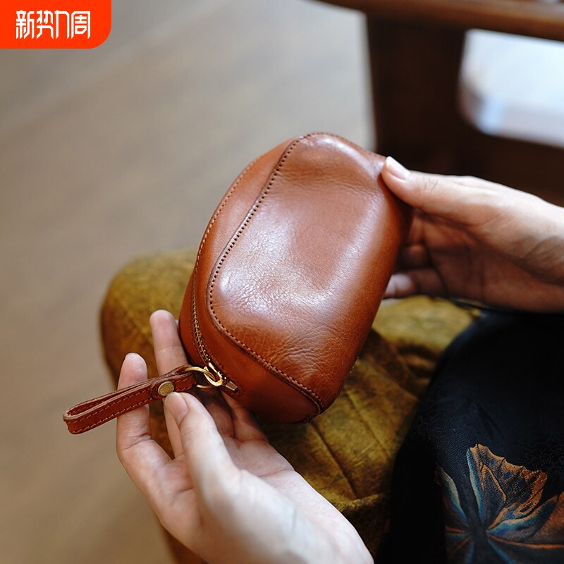 复古小包便携式软皮日式女士手拿包小众女高级感多功能大容量钱包