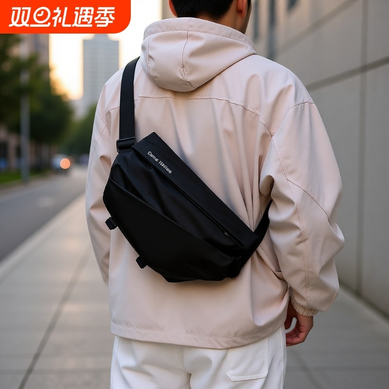 斜挎包男邮差包女磁吸扣运动背包单肩包大容量胸包腰包防水实用