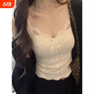 纯欲风蕾丝拼接V领吊带背心女夏外穿带胸垫美背内搭上衣白色红色