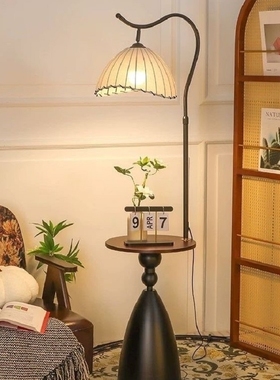 网红中古风家用落地灯客厅沙发旁卧室床头柜日落灯橙立式氛围台灯