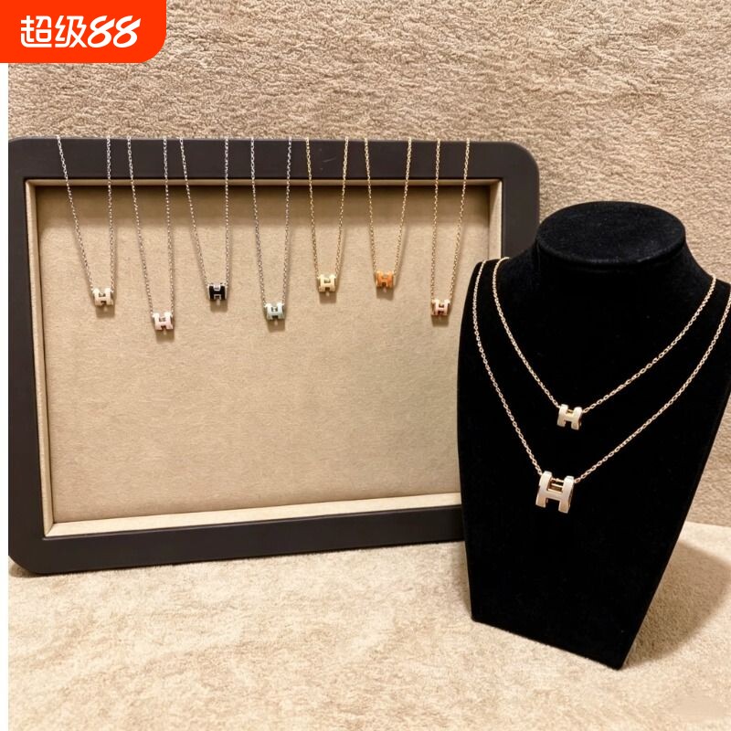 简约H字母珐琅项链女链条多色可选轻奢高级感叠戴女士配饰锁骨链图片