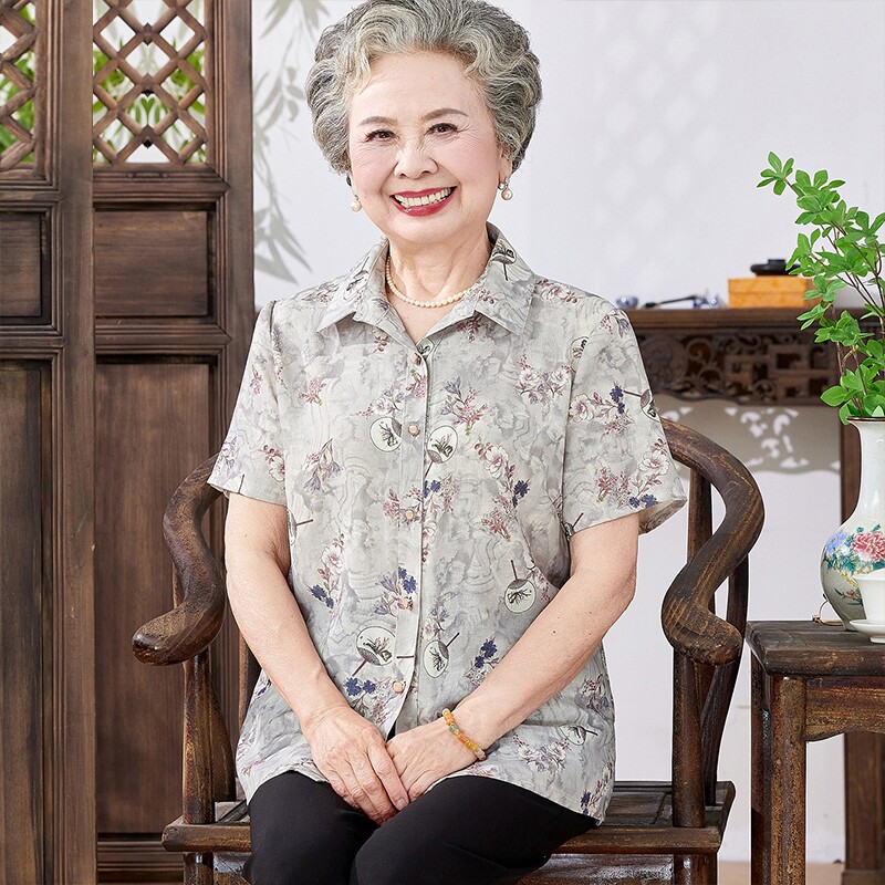 奶奶夏装短袖衬衫套装中老年人女图片
