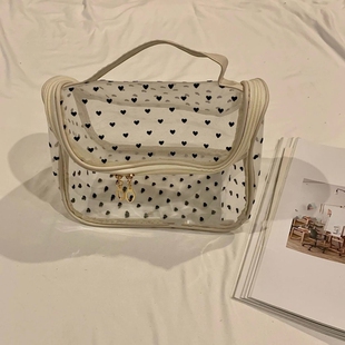 网纱爱心透明化妆包大容量便携式学生手提收纳袋洗漱旅行防水钱包