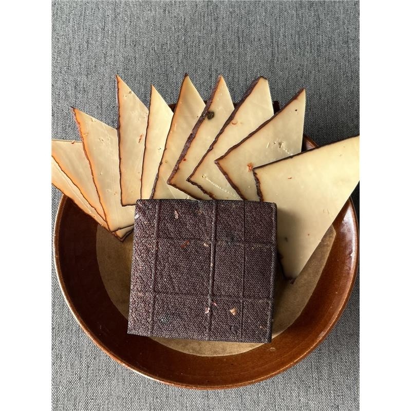 烟熏豆干四川特产五香卤柴火香干农家特色麻辣凉拌即食小零食