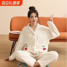 秋冬季加厚可外穿珊瑚绒睡衣女套装法兰绒女士家居服保暖厚实柔软
