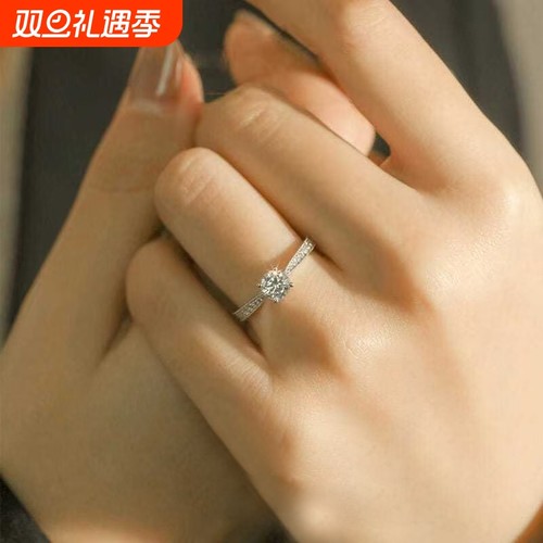 欧饰泥合金轻奢经典四爪钻石戒指