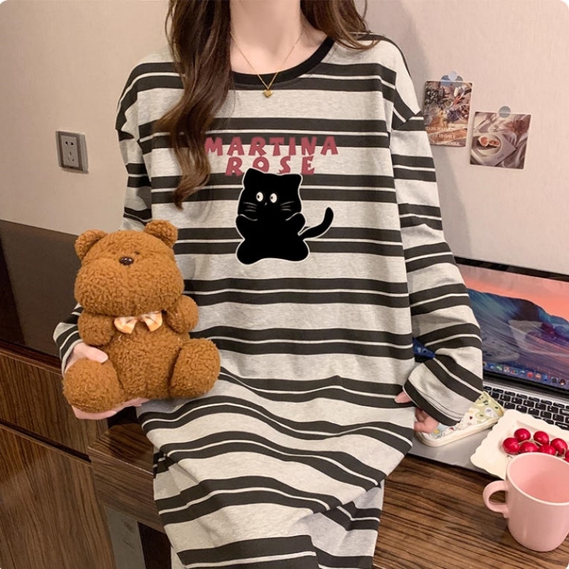 睡裙女款加肥大码春秋长袖带孕妇睡衣加肥休闲中长款圆领套头外穿