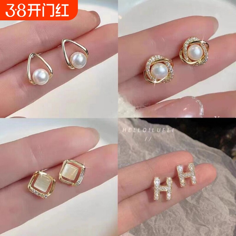 小众设计独特珍珠耳钉女纯银高级感耳饰女气质耳钉2025新款潮洋气