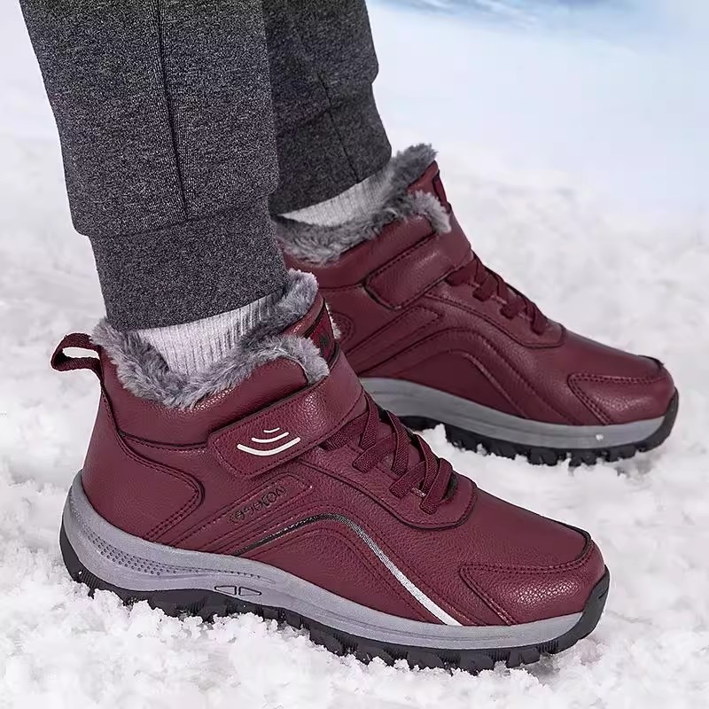 老人健步鞋秋冬季加绒保暖防滑雪地靴中老年女妈妈短靴棉鞋鞋子