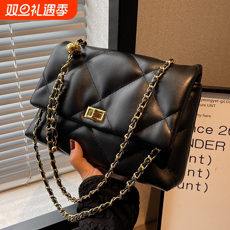 2025超火新款爆款高级感单肩小方包洋气百搭链条斜挎包