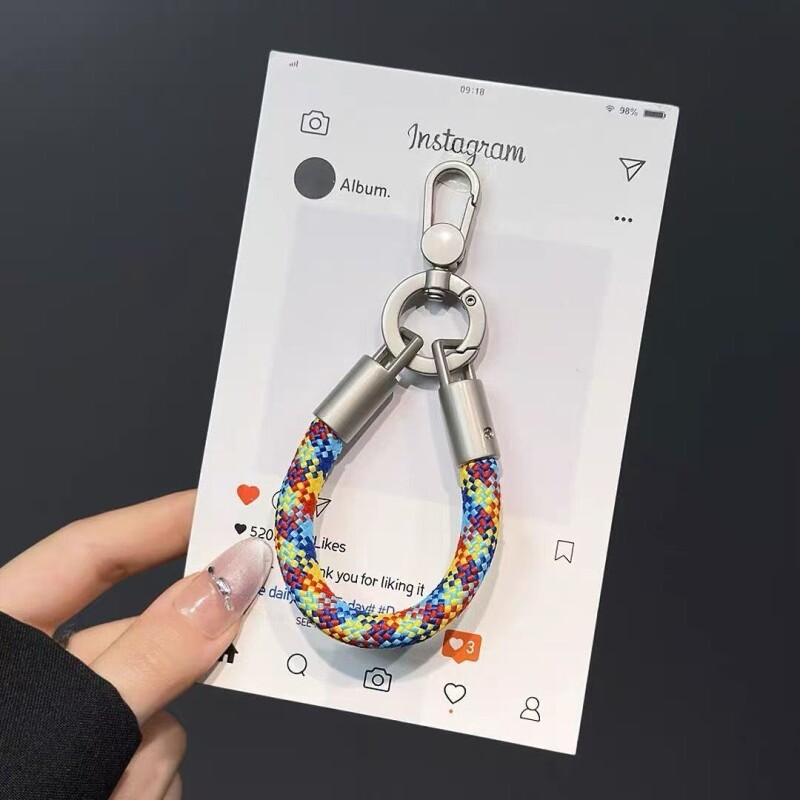 小众高级手机壳挂绳短款手指手提绳挂件链通用保护壳车钥匙扣耳机套迷