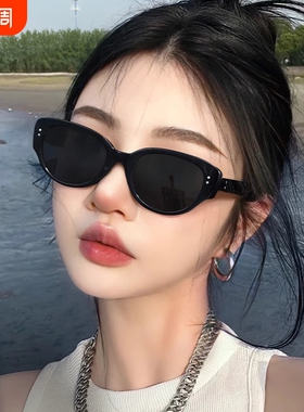 网红复古猫眼墨镜女防晒遮阳高级感2025新款近视偏光黑色太阳眼镜