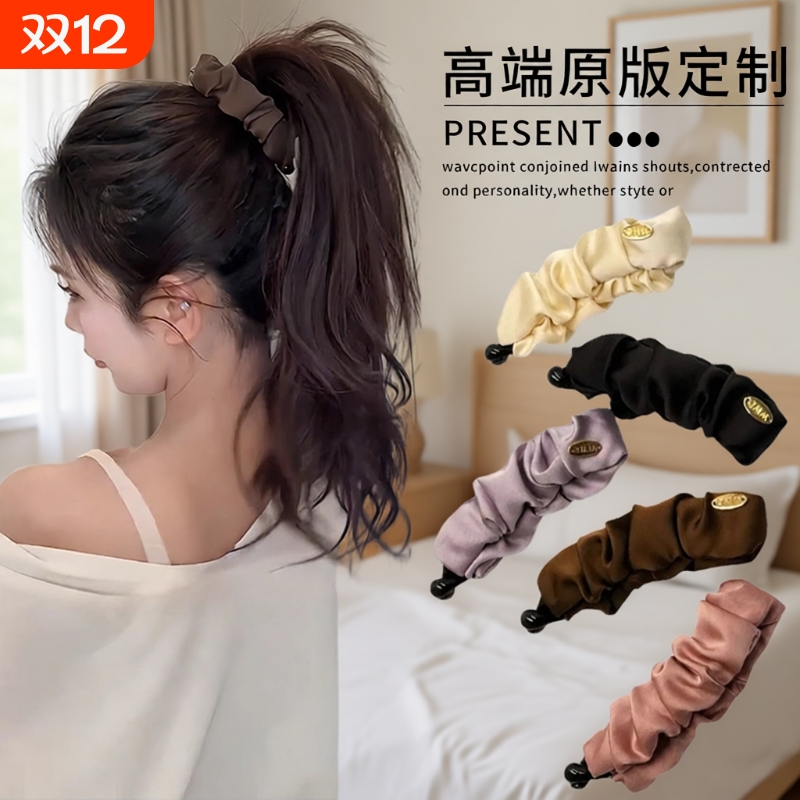 褶皱布艺香蕉夹发夹女2025新款高级感洋气时尚后脑勺夹子头饰发饰