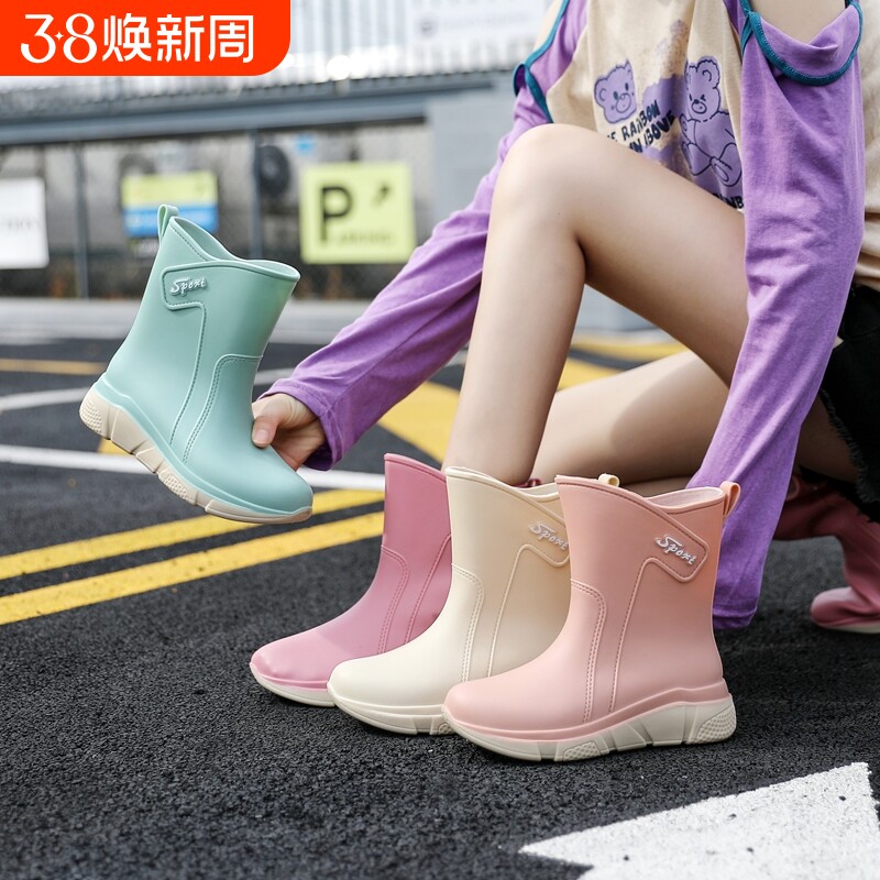 雨鞋水鞋女厨房防滑耐磨胶鞋外穿雨靴防水女士中筒加绒短筒加棉