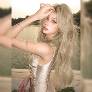 甜美风白金色假发 中分长卷发日常造型 假发头套搭配护理套组