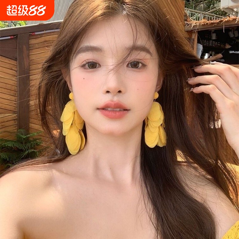 海边度假氛围黄色花瓣流苏耳环小众轻奢夏季独特波西米亚耳饰女图片