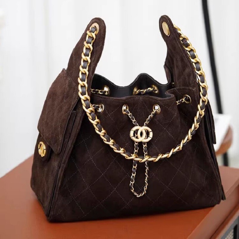 女款小香风麂皮绒托特包磨砂真皮链条腋下包反绒皮通勤包牛皮单肩