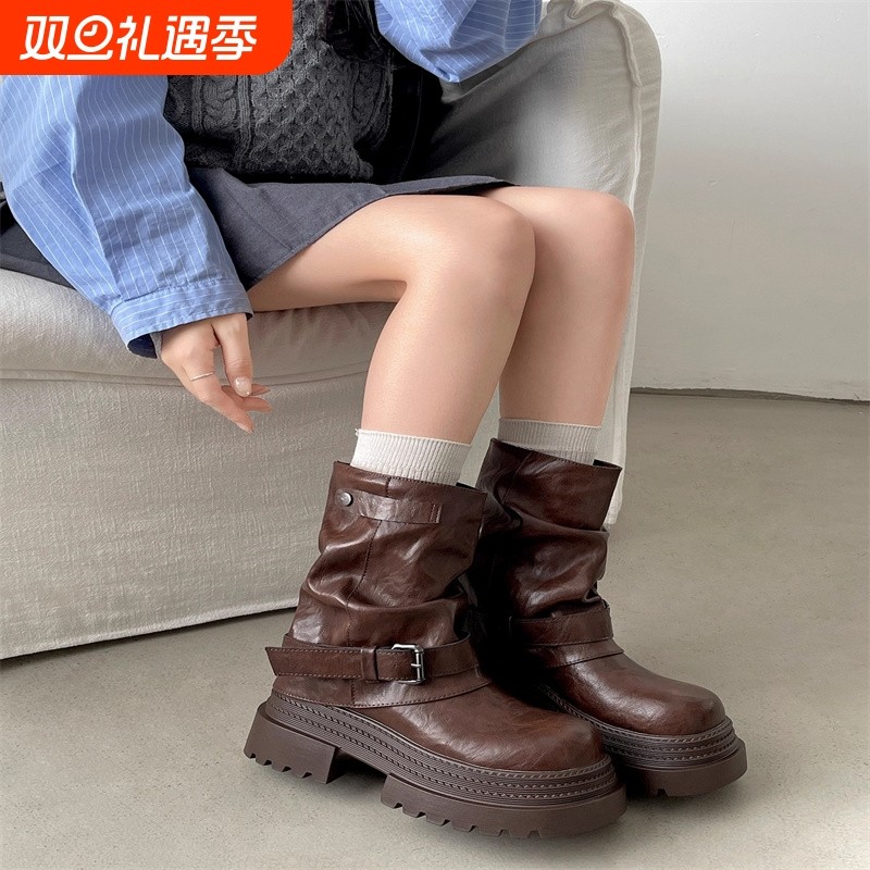 厚底马丁靴女2025秋季新款百搭增高显瘦短靴棕色黑色高跟防滑圆头