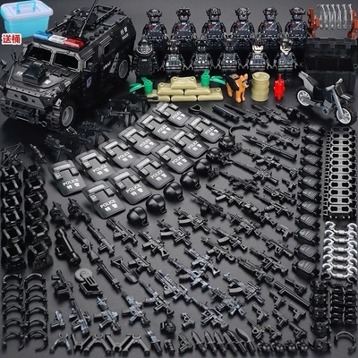 军事积木特种兵人仔男孩益智玩具