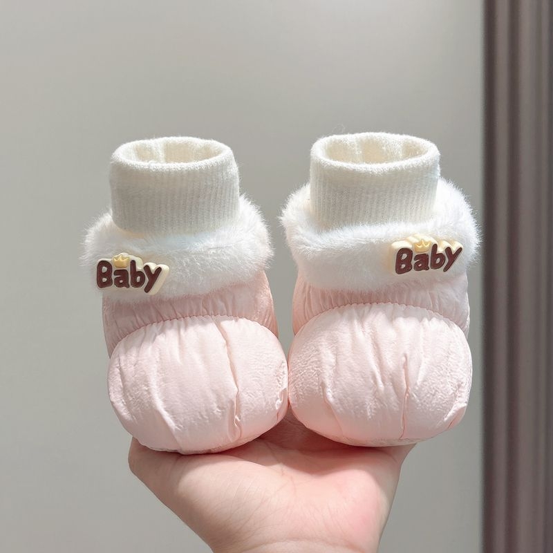 冬季婴儿鞋袜加绒宝宝鞋子新生儿脚套男女幼儿棉鞋袜子鞋0到6个月