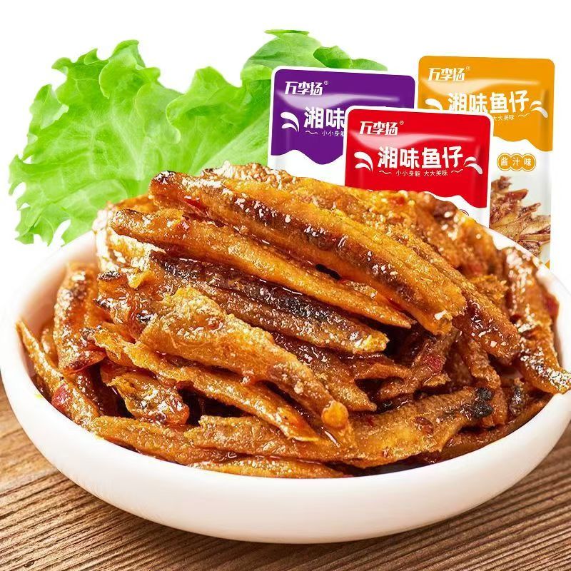 香辣小鱼仔湖南特产零食毛毛鱼即食网红休闲小零食批发解馋辣味