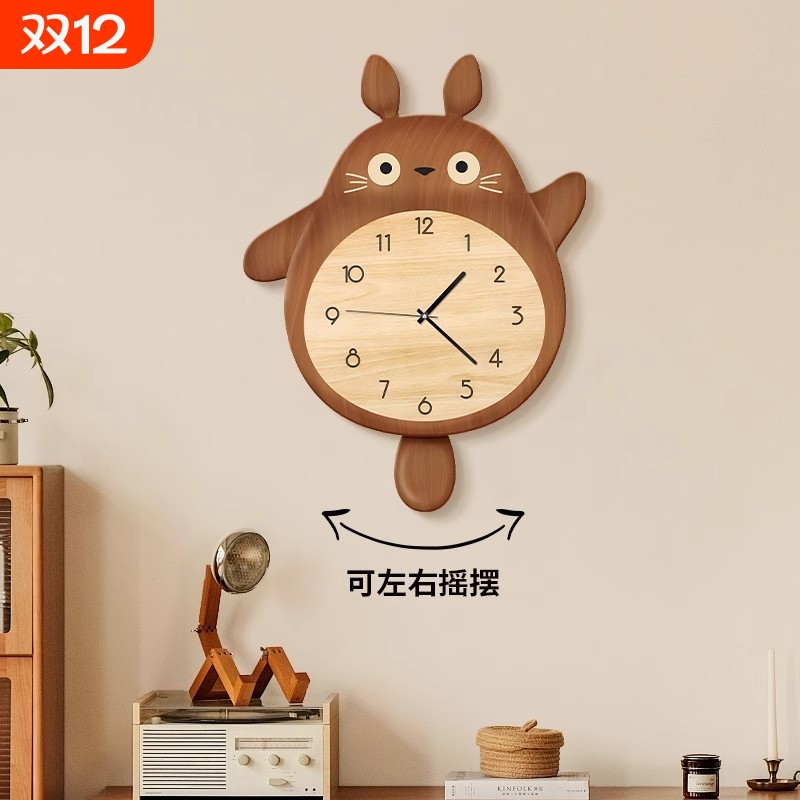 卡通龙猫挂钟客厅家用2025新款餐厅装饰画钟表网红创意时钟挂墙