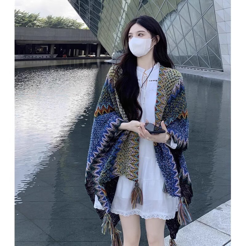 2026新款民族风披肩针织外搭女青海新疆云南旅游穿搭斗篷外套披风