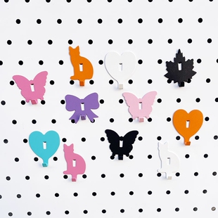 饰磨砂挂钩 彩色金属洞洞板配件洞洞板挂钩6mm圆孔少女卡通收纳装