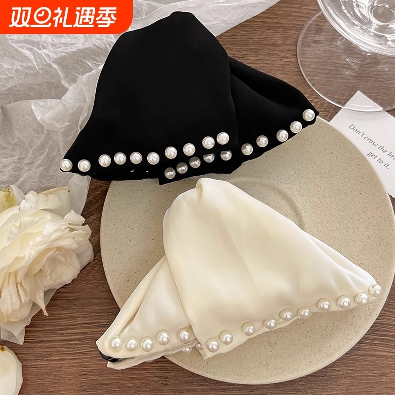 蝴蝶结抓夹大号缎面珍珠鲨鱼夹高级感后脑勺发饰在逃公主头饰发抓