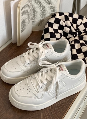 爆款学生单鞋经典舒适小白鞋韩版滑板鞋女2025春夏新款运动鞋圆头