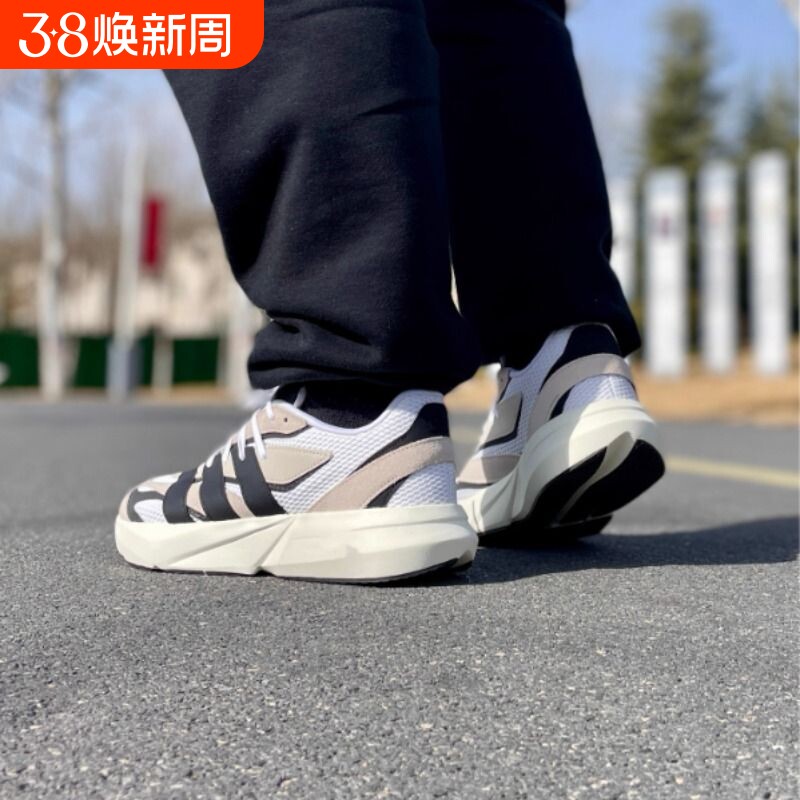 新款明星同款「跑鞋」超轻防滑耐磨男女休闲运动鞋黑色灰色低帮