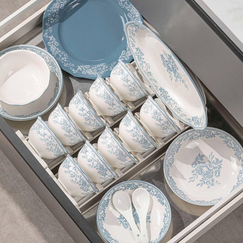 景德镇碗碟套装家用2026新款陶瓷餐具法式高级感碗盘碗筷乔迁新居