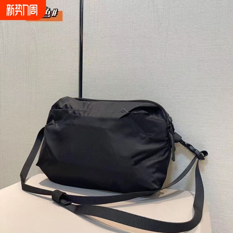 6L新款防水男女健身运动腰包单肩情侣休闲百搭旅行轻便户外斜挎包