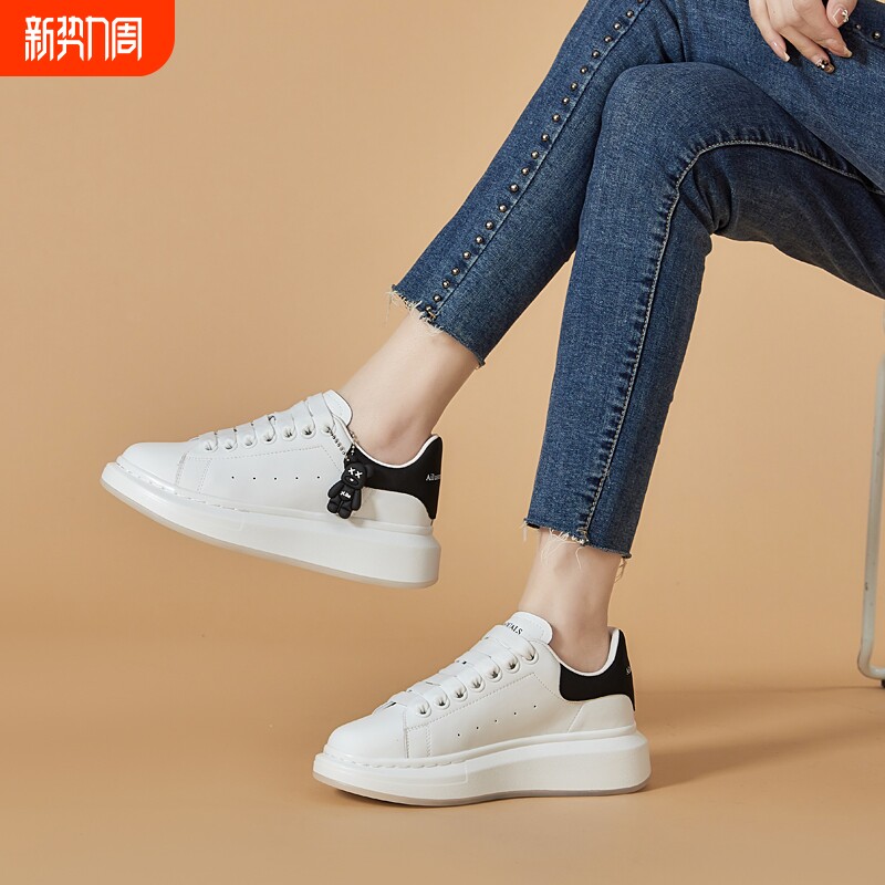 厚底休闲板鞋女增高经典轻便新款小个子透气真皮小白鞋女防水圆头