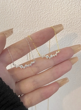 女项链小项链送女友简约时尚微笑项链闺蜜镶嵌锆石满钻锁骨链吊