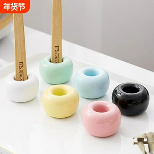 创意陶瓷牙刷架放置手动牙刷牙刷托日式浴室牙具座情侣牙刷底座