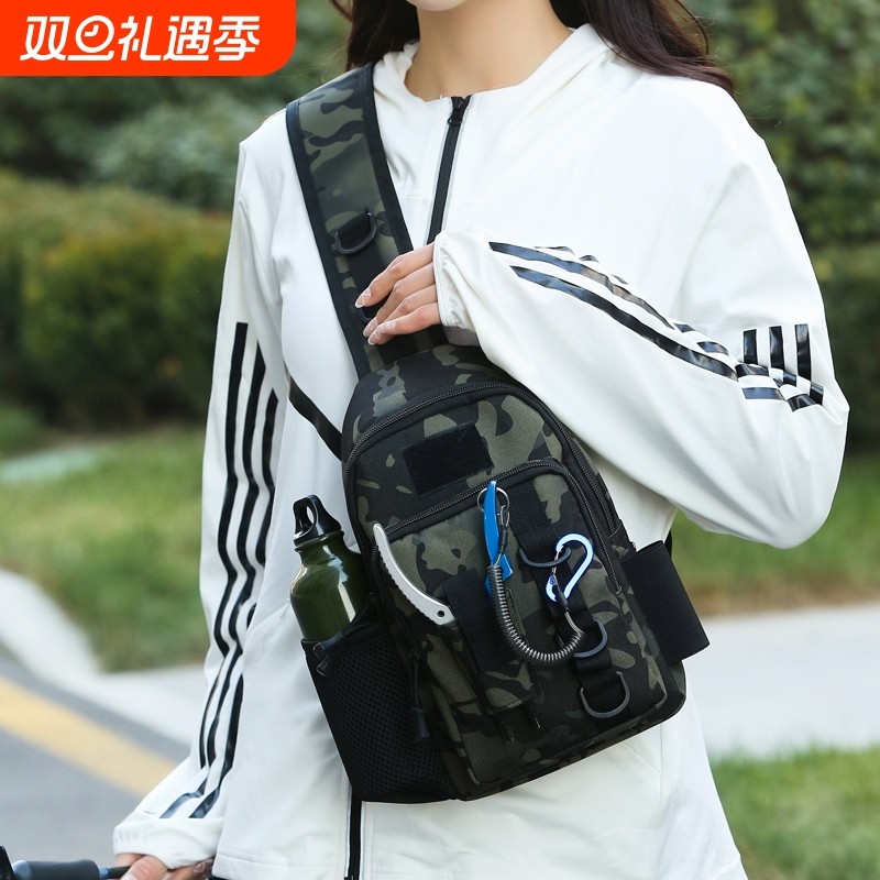 新款路亚包户外防水单肩斜挎钓鱼便携女耐磨专用插竿渔具收纳胸包