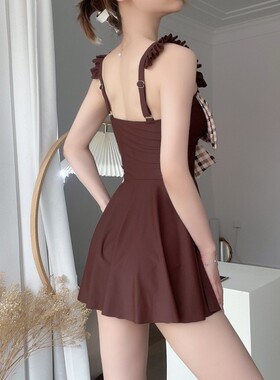 泳衣女款连衣裙2025新款小个子小胸平胸专用成人温泉高级感连体游