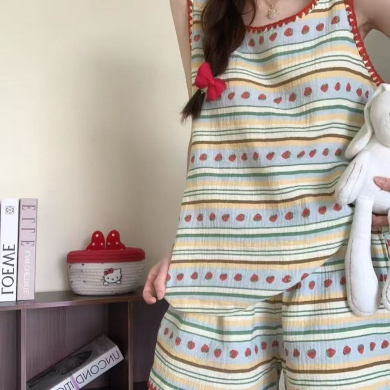 草莓女款夏季吊带睡衣套装2025新款家居休闲款甜美可外穿条纹短裤