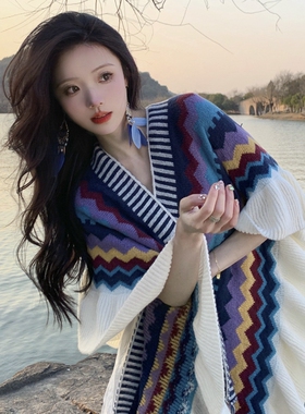 波西米亚风蓝色旅游披肩女外搭高级氛围感云南丽江民族风披风斗篷
