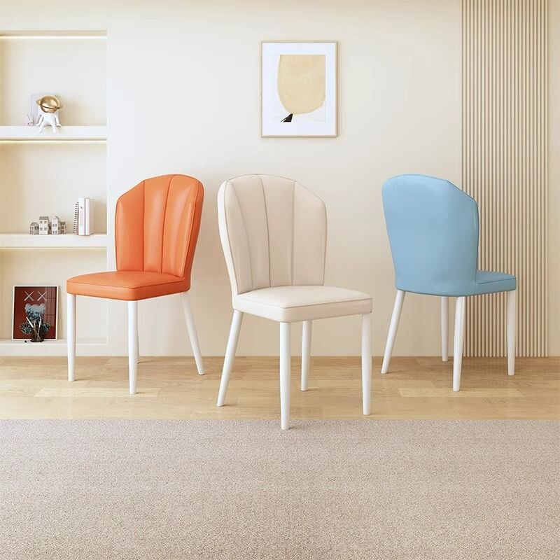 b奶油风餐椅轻奢高级感餐桌椅家用餐厅软包椅子网红休闲餐凳靠背