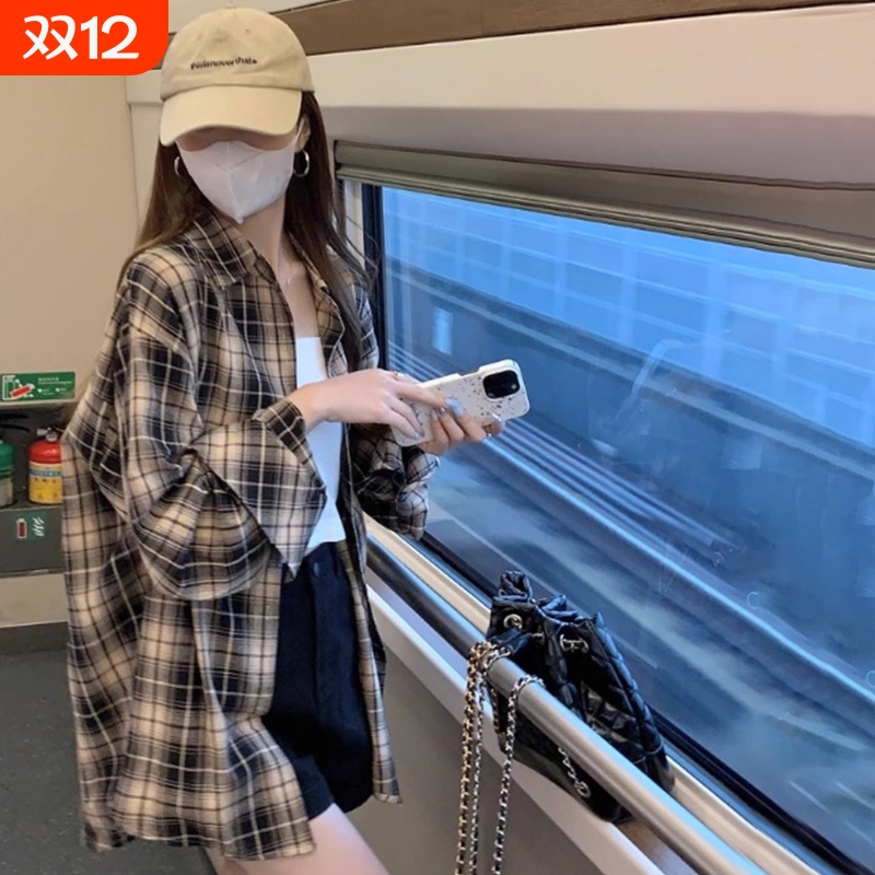 2024年新款法式格子衬衫外套女早秋季高级感衬衣薄款长袖上衣条纹