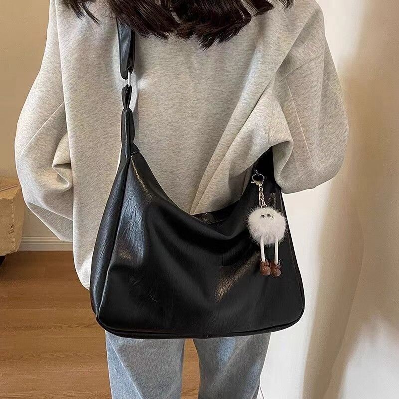 大容量包包女2026新款时尚百搭休闲单肩包学生通勤斜挎托特包实用