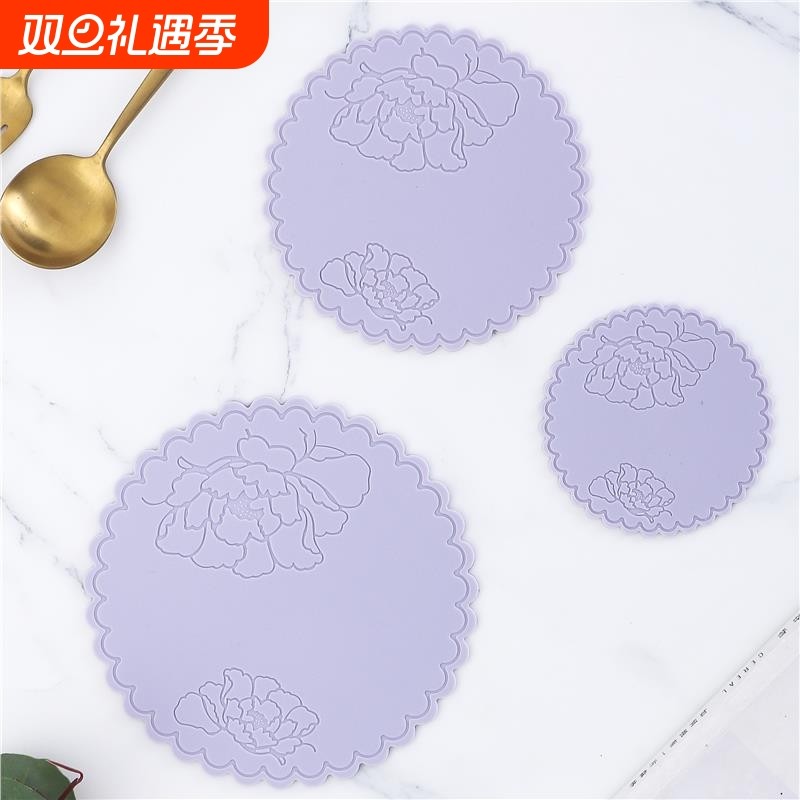 硅胶杯垫轻奢高级感防滑隔热垫耐高温菜盘垫花朵碗垫法式奶油风