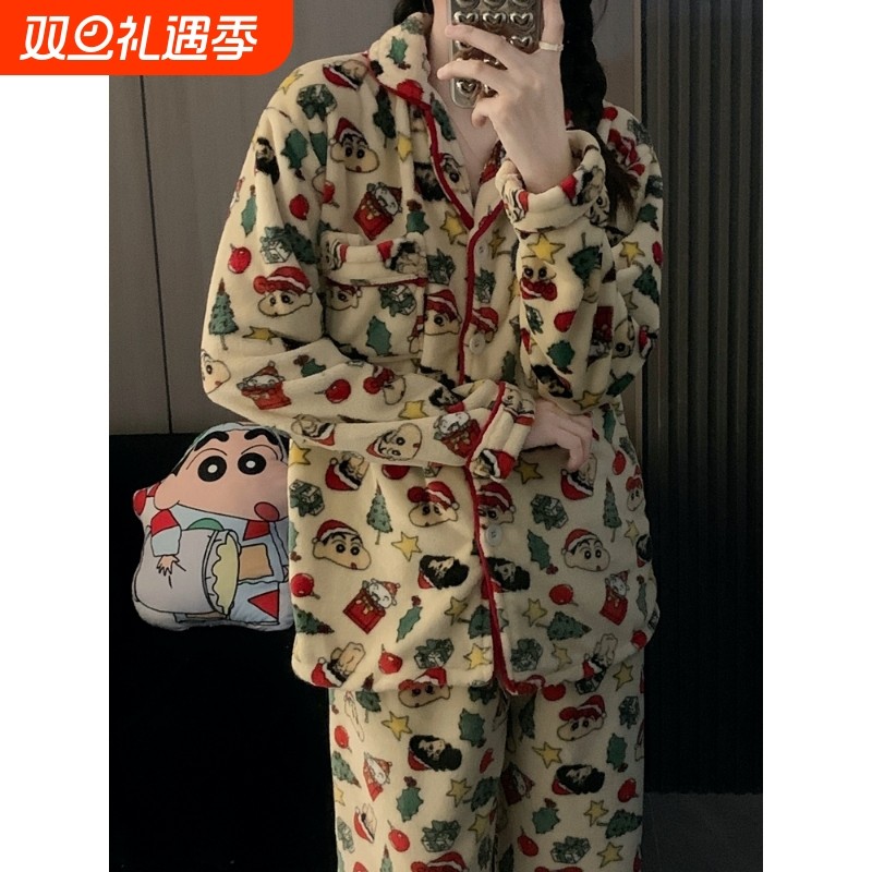 红豆情侣睡衣卡通蜡笔小新秋冬季男女珊瑚绒法兰绒大码家居服加绒