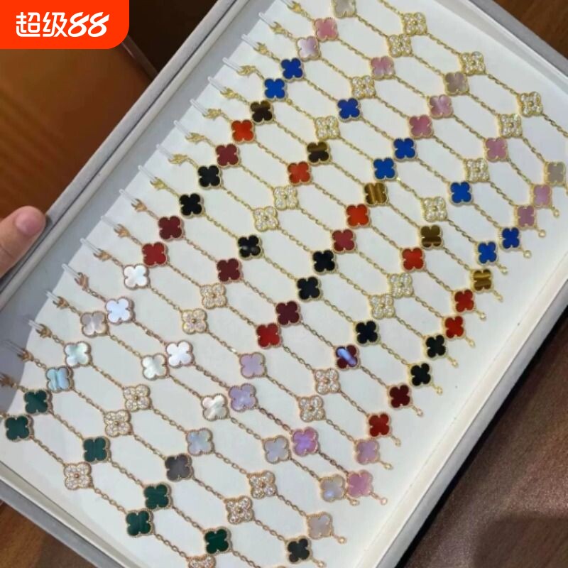 高版本四叶草五花手链女轻奢小众红玛瑙白贝母生日礼物单花玫瑰金图片