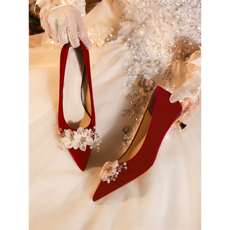 红色绒面花朵婚鞋秀禾婚纱两穿婚鞋女敬酒服新娘鞋不累脚浅口单鞋
